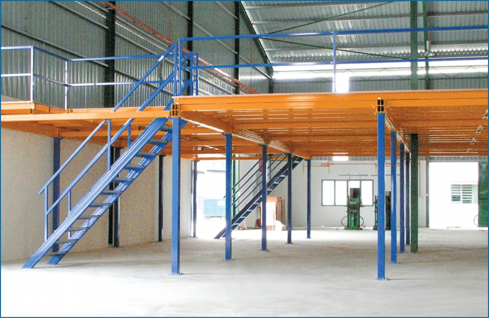 Sistem Penyimpanan Mezzanine Racking Dalam Gudang / Warehouse