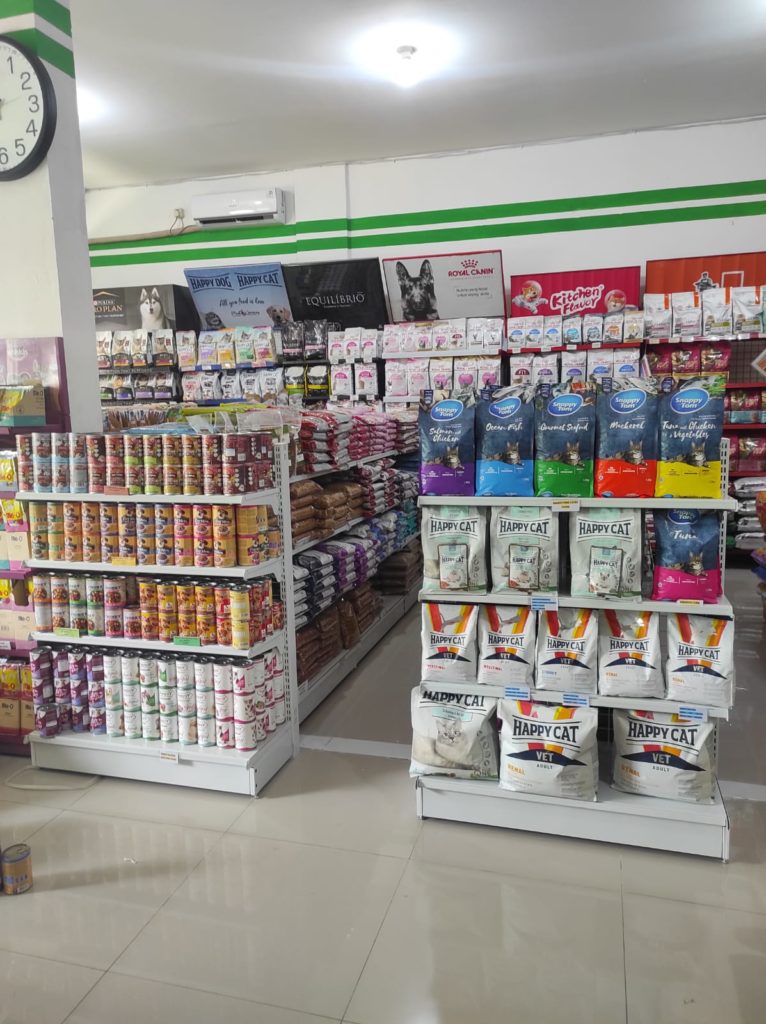 Rak Kasir Minimarket: Memaksimalkan Tampilan dan Fungsionalitas Toko Anda