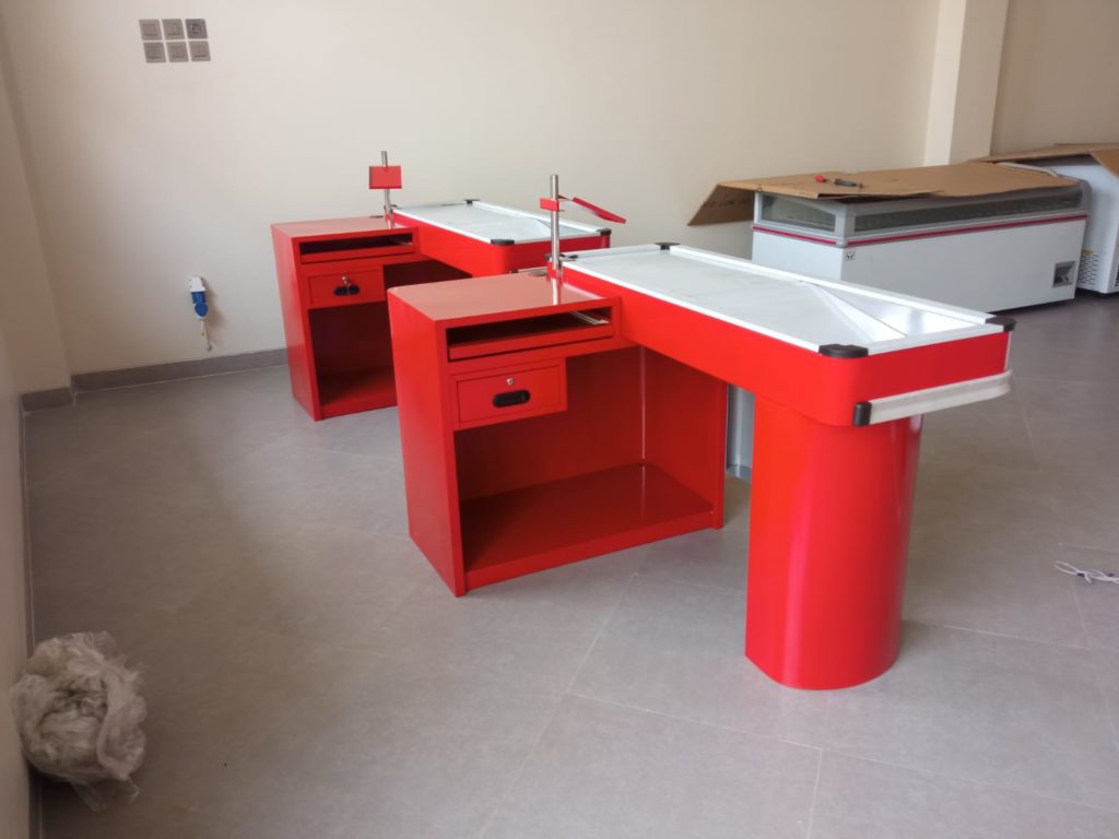 Meja Kasir Toko: Pentingnya Memilih Meja Kasir yang Tepat untuk Usaha Anda